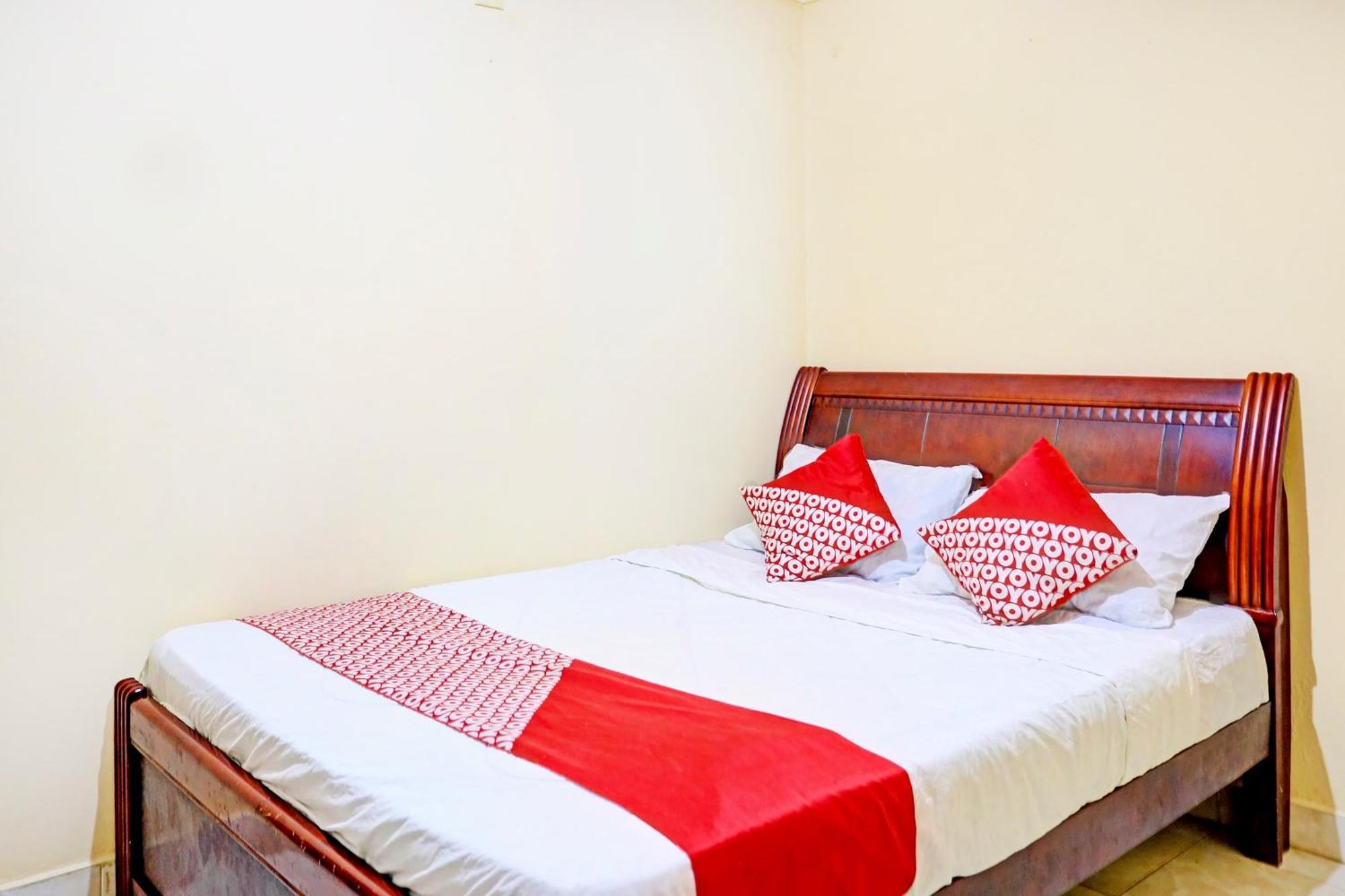 Oyo 92334 Abi Manyu Syariah Hotel Nagoya Bagian luar foto