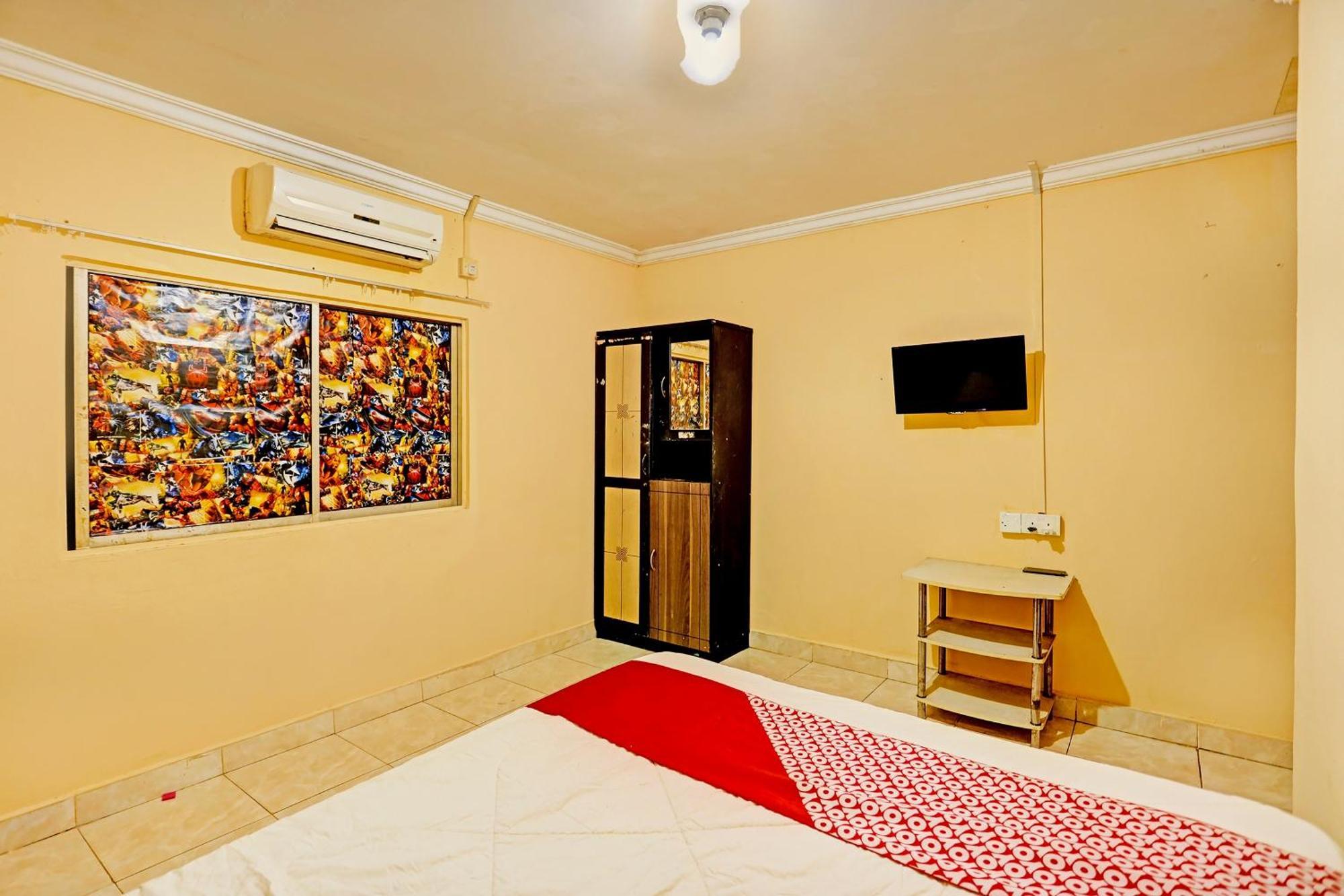 Oyo 92334 Abi Manyu Syariah Hotel Nagoya Bagian luar foto