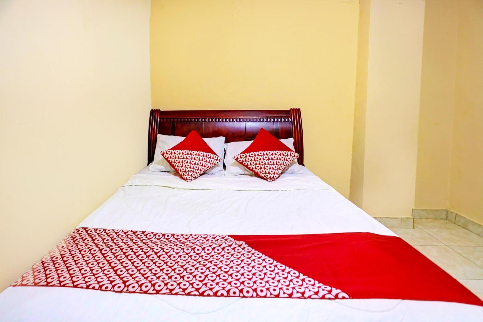 Oyo 92334 Abi Manyu Syariah Hotel Nagoya Bagian luar foto